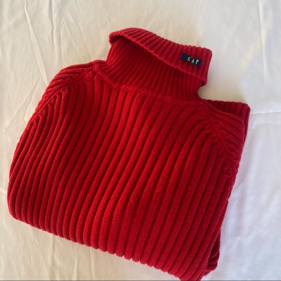 GAP Sweater - Picture 9 of 10